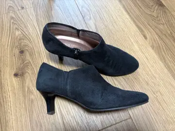 긴자 카네마츠 블랙스 스웨이드 부티 24cm D AQUA BELL