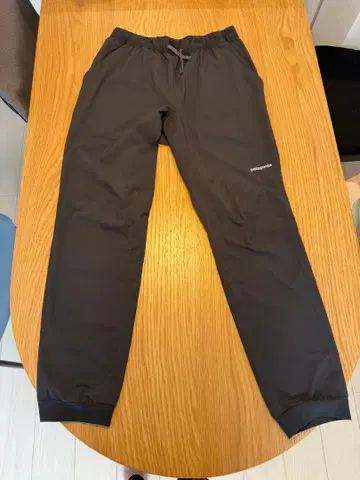 파타고니아 텐본느 조거 S 사이즈 블랙