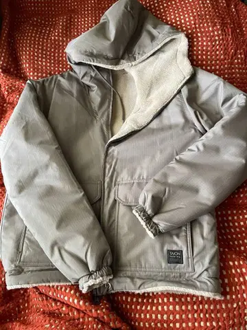 TAiON 논다운 밀리터리 리버서블 보아 후디 S 사이즈