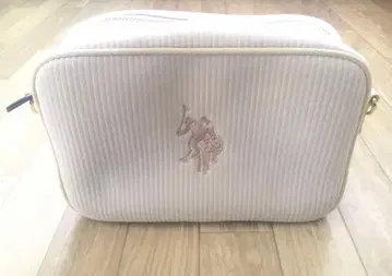 U.S. Polo Assn. 숄더백 아이보리