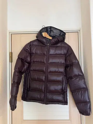 ZARA MAN 후드 부착 다운 자켓 다크 퍼플 자라