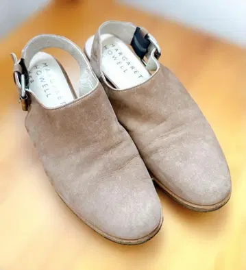 MARGARET HOWELL idea 베이지 사보 샌들 23cm