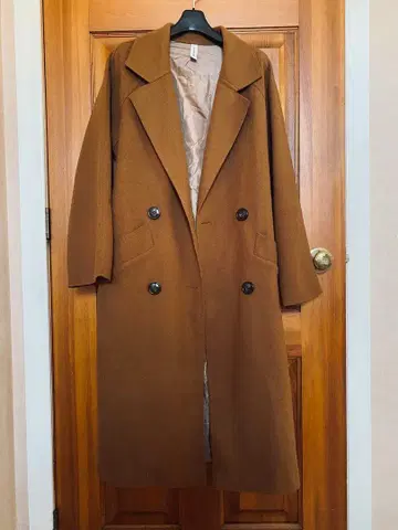 JUNOAH 브라운 롱 코트