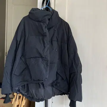 아즈르 다운 자켓 M