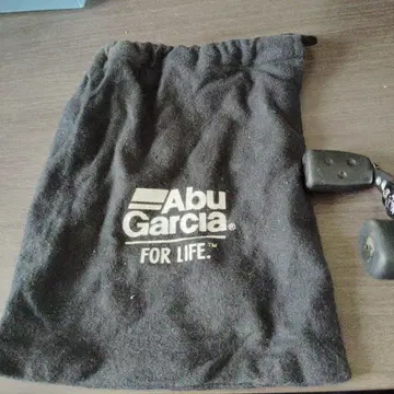 Abu Garcia Pro Max 베이트 낚시릴