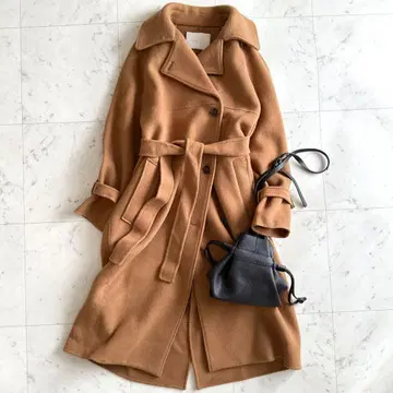 새상품급 그레이스 클래스 정가 8만 5천 엔 울 100% 리버 코트 카멜