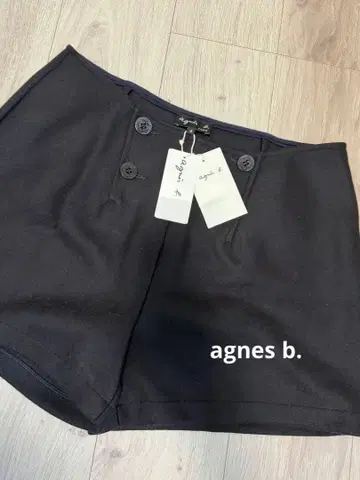 agni's b. 블랙 숏팬츠 사이즈 3