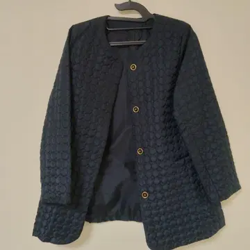 다크 네이비 퀼팅 자켓