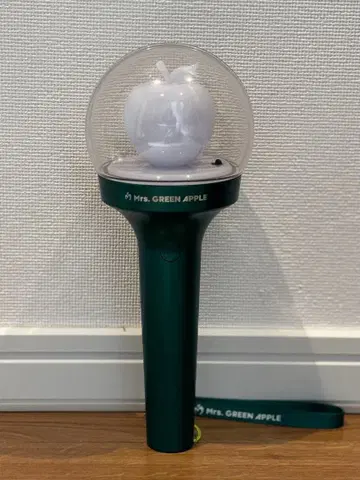 Mrs. GREEN APPLE 공식 응원봉