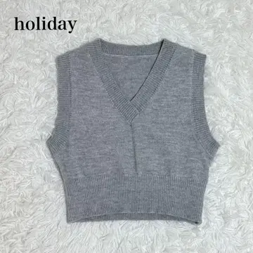 홀리데이 새상품급 슬리브리스 니트탑 V넥 탱크탑 베스트