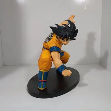 손오공 드래곤볼 피규어