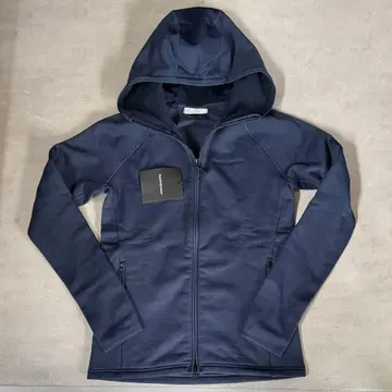 미사용품 피크 퍼포먼스 W Chill Zip Hood 자켓 S
