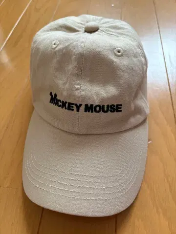 미키 마우스 자수 로고 캡 베이지
