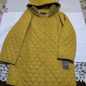 후드 부착 코트 미제르