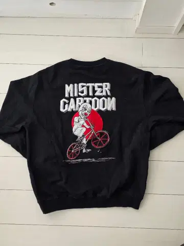 미스터 카툰 x X-LARGE 콜라보 트레이닝복