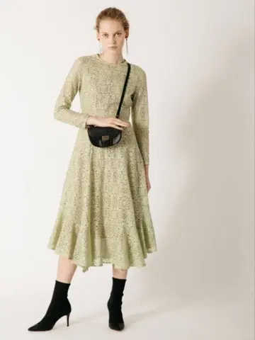 CELFORD 플레어 레이스 원피스 38 미 실루엣