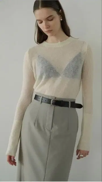 미사용 새상품 CLANE 그라데이션 모헤어 니트탑