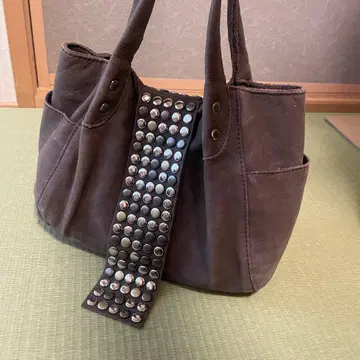 TRES 트레 가죽 가방 스터드 천연 가죽