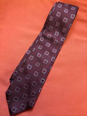 투모로우랜드 실크 넥타이 적갈색