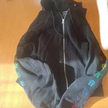 NEWS 투어 후드티 음악(집업)