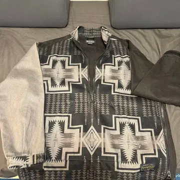 MANASTASH 오르테가 무늬 자켓 펜들턴