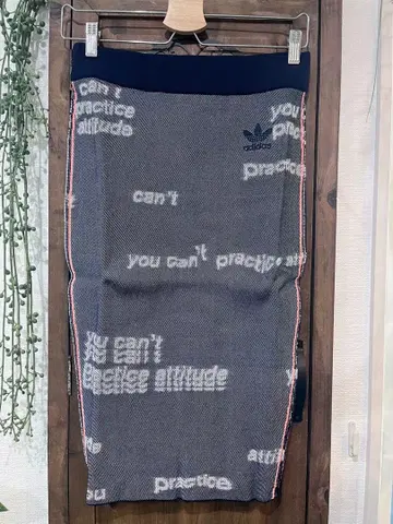 미사용 adidas 텍스트 프린트 타이트 스커트 M