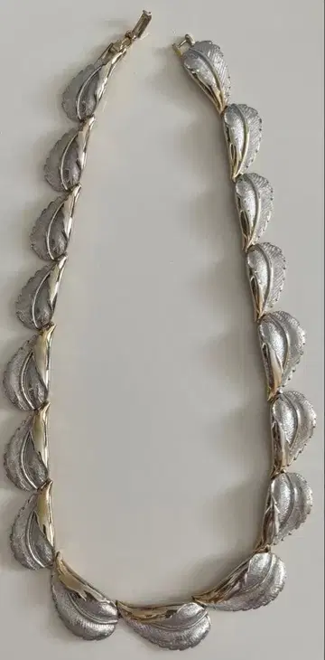 리프 모티브 실버 목걸이