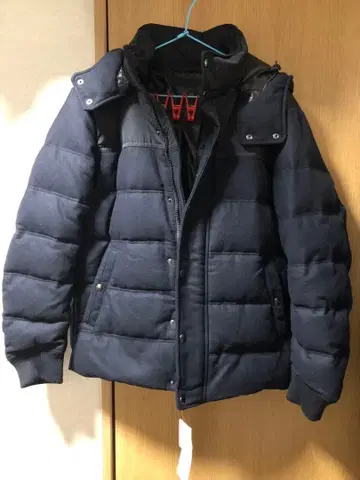 유니클로 다운 자켓