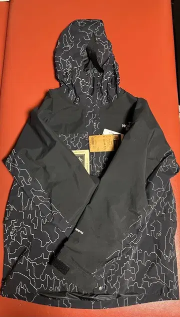 TNF 노벨티 마운틴 라이트 재킷 L