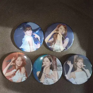 르세라핌 르세라 카페 2025 랜덤 캔뱃지 전종