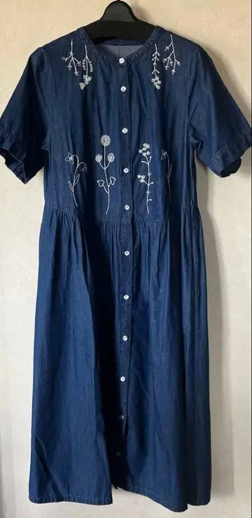 호코모모라 코드 자수 데님 셔츠 원피스 M 사이즈