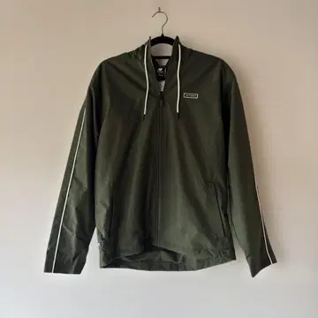 new balance 후드 부착 나일론 자켓 S