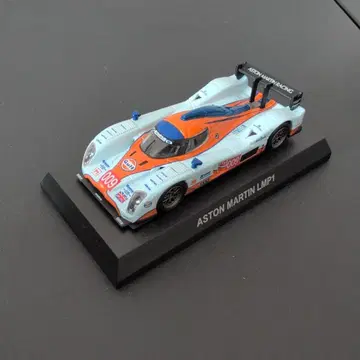 애스턴 마틴 LMP1 1/43 스케일 모델