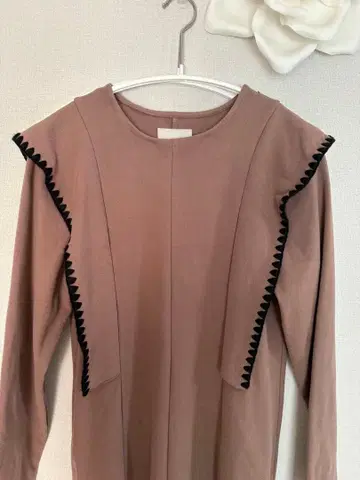 palm RICHE 프릴 긴팔 원피스 브라운