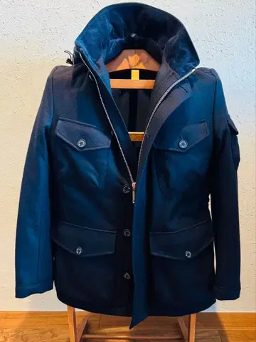 매킨토시 런던 [ BERWICK ] 저리 멜톤 블루종