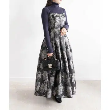 미사용 새상품 란다 꽃무늬 자카드 원피스