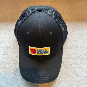 FJALL RAVEN 블랙 메쉬 캡 L/XL 사이즈