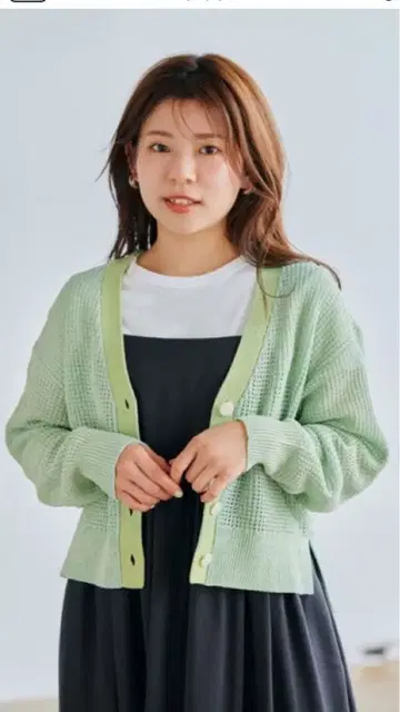 COHINA 믹스 컬러 메쉬 편직 니트