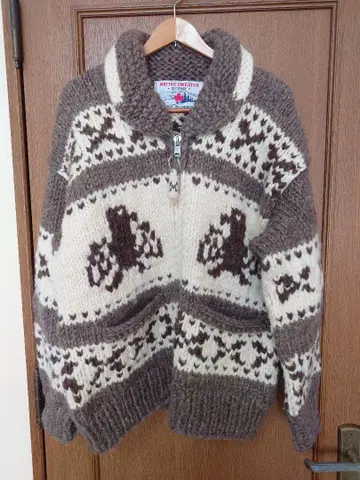 새상품급 캐나다제 SCENE 카우친 스웨터