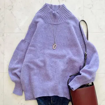 새상품급 슬로브 이에나 RICHESS 하이넥 풀오버 라벤더