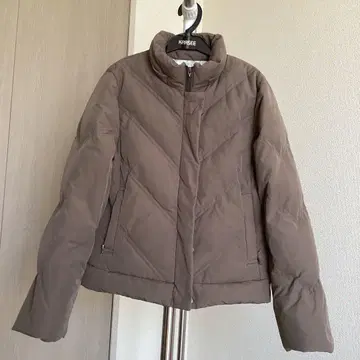 THE SCOTCH HOUSE 숏 기장 다운 자켓