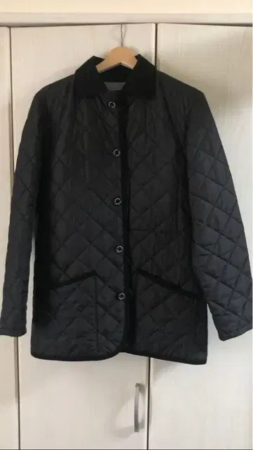 새상품급 MACKINTOSH PHILOSOPHY 퀼팅 자켓 블랙