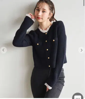 [ 새상품 ] 리리안캐럿 레이스 디자인 니트 가디건 블랙