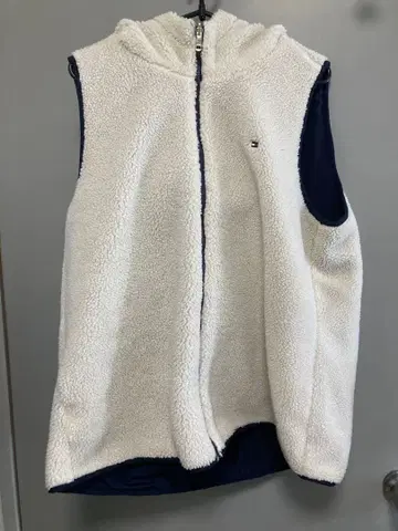 플리스 베스트 화이트 TOMMY HILFIGER 보아 베스트