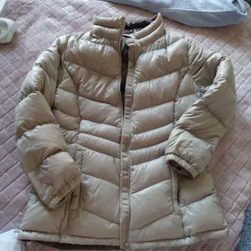베이지 다운 자켓 M 사이즈 SF-3701