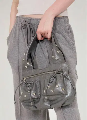 tina:jojun 하트 스터드 백 그레이