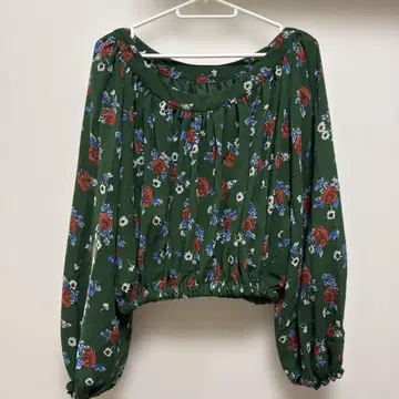 SIY 꽃무늬 긴팔 티셔츠 개더