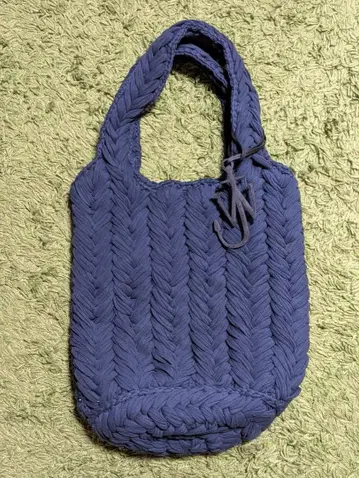 JW 뜨개질 디자인 토트백 네이비