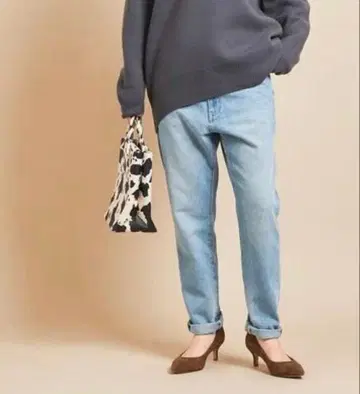 뷰티앤유스 유나이티드 애로우즈 5 포켓 데님 테이퍼드 팬츠