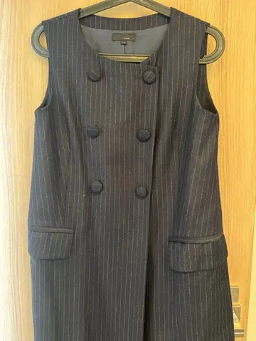 EFFE BEAMS 핀스트라이프 롱베스트 / 더블 버튼 / 네이비